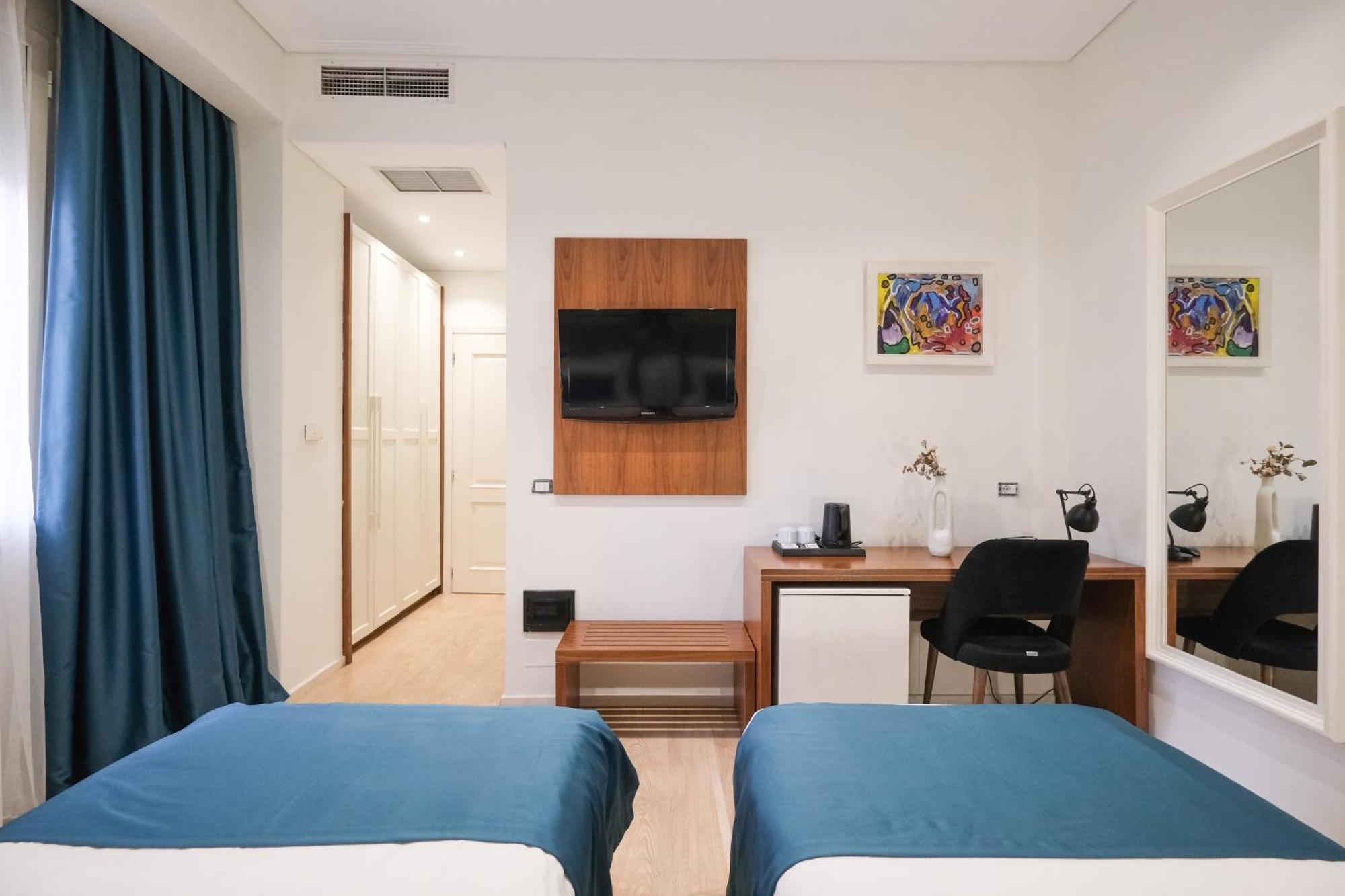 Golden City Hotel , Tirana Zewnętrze zdjęcie
