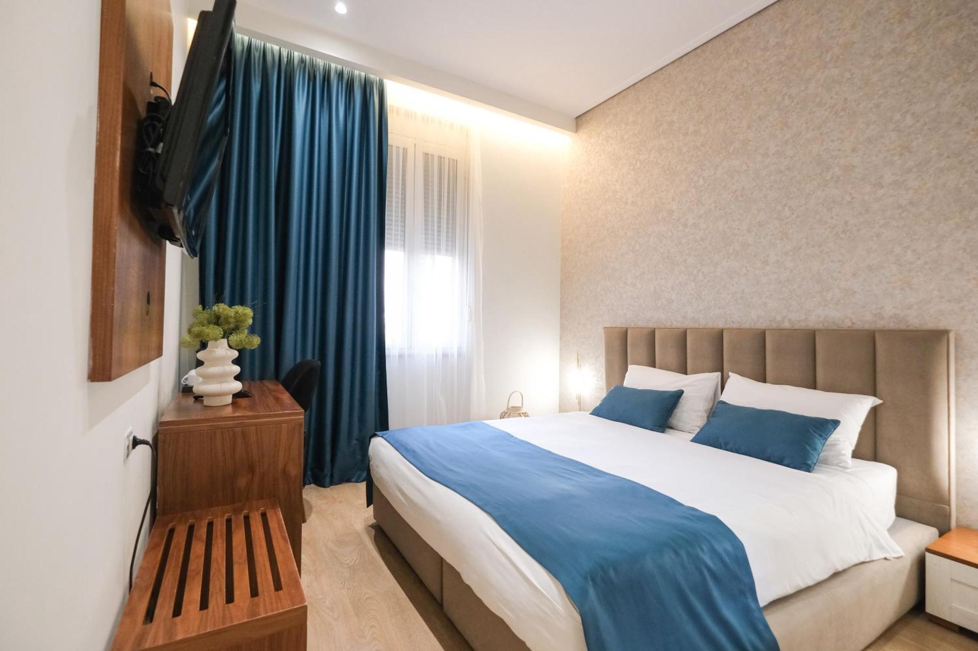 Golden City Hotel , Tirana Zewnętrze zdjęcie