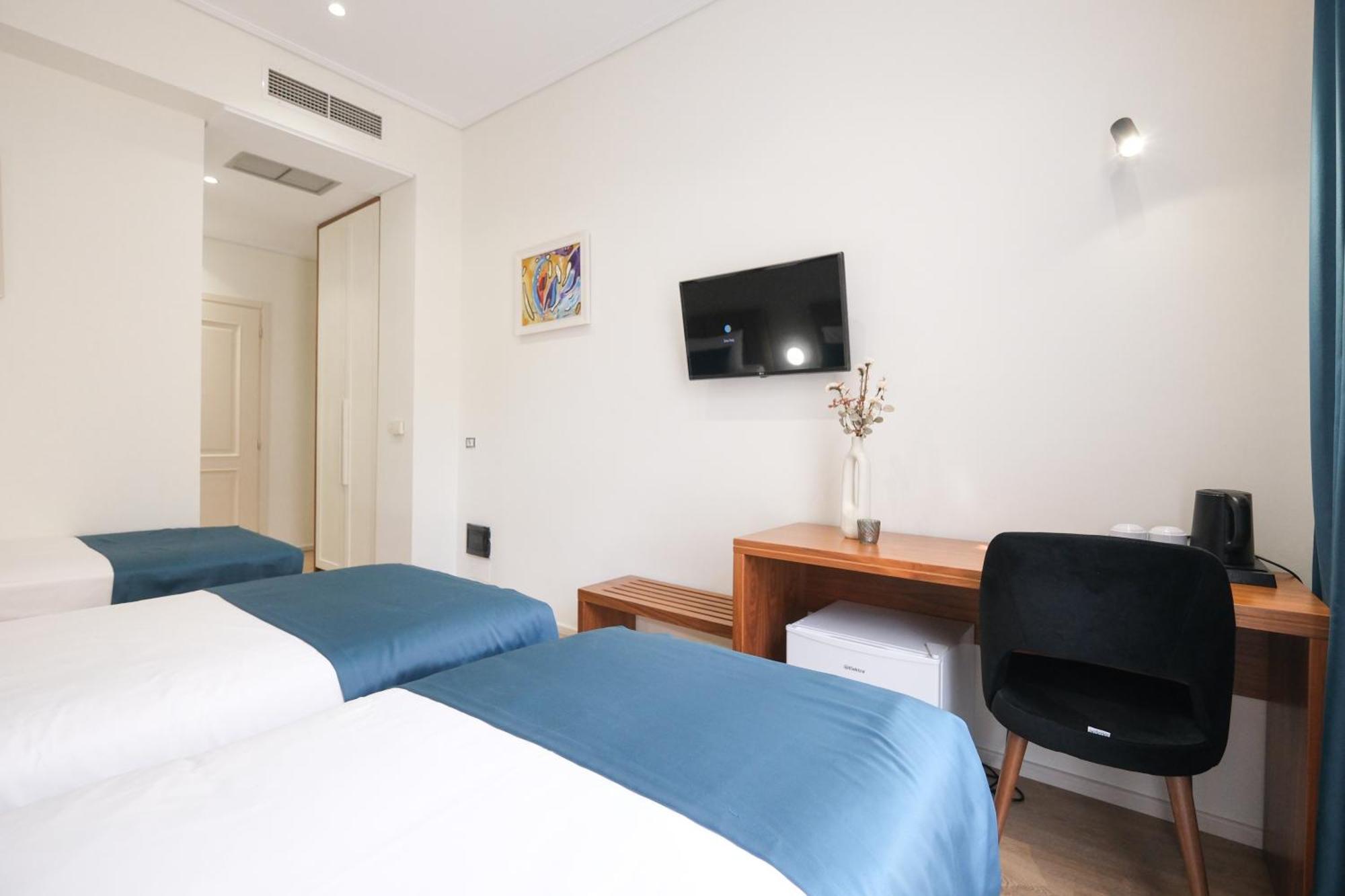Golden City Hotel , Tirana Zewnętrze zdjęcie