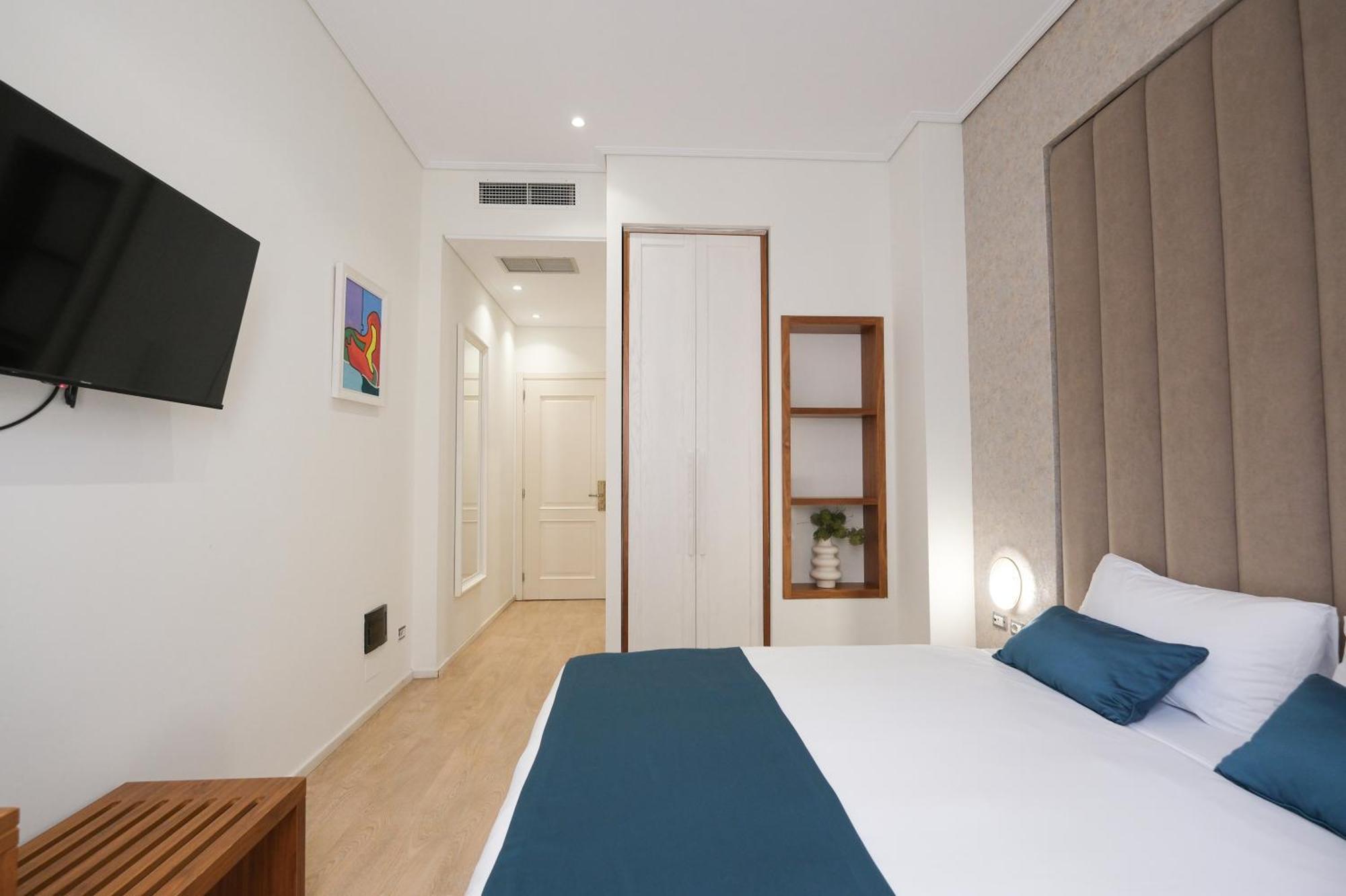 Golden City Hotel , Tirana Zewnętrze zdjęcie
